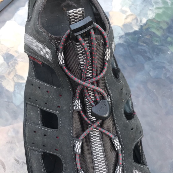 Rugged water shoes - Picture 6 of 6